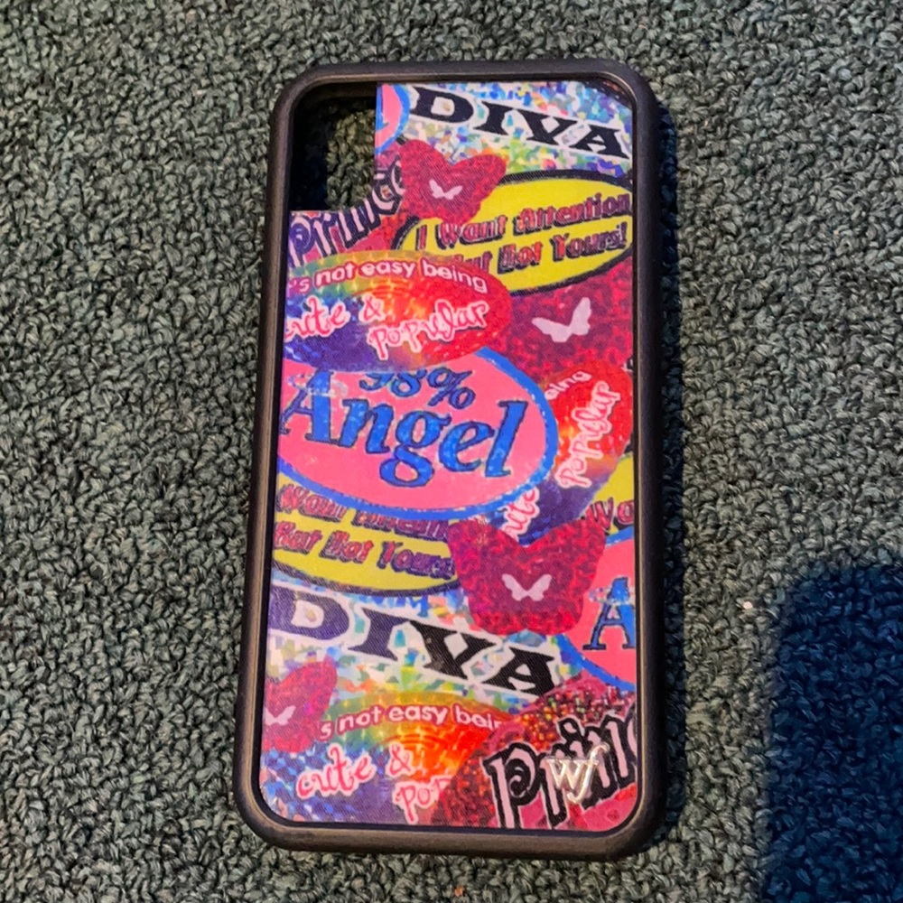 iphone XR wildflower phone case
